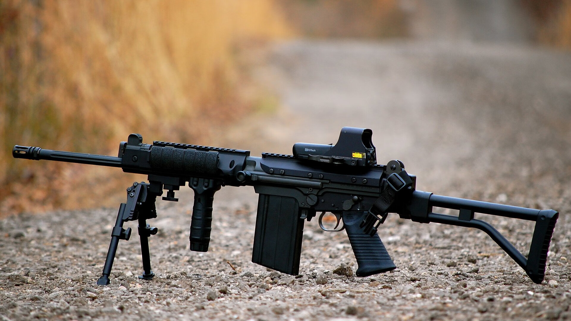 “一带一路”足球合作项目惠及多国,推动中国足球走向国际,助力国足